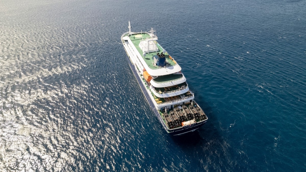 Three die on Atlantic cruise ship from suspected hantavirus: WHO